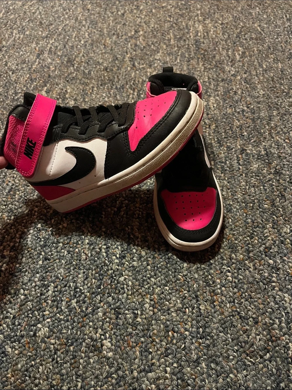 Nike Kids High-Top Sneakers in Pink, Black and White